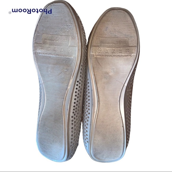 Dreamed by Melissa Gold Perforated Jelly Ballet Flats with Bow size 8 - Picture 5 of 5